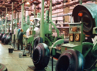 Совет директоров "Омскшины" предпринимает второй подход к допэмисии. Совет директоров "Омскшины" предпринимает второй подход к допэмисии.